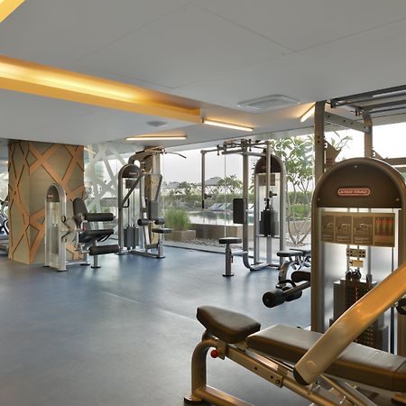 Crowne Plaza Ahmedabad City Centre By Ihg מראה חיצוני תמונה