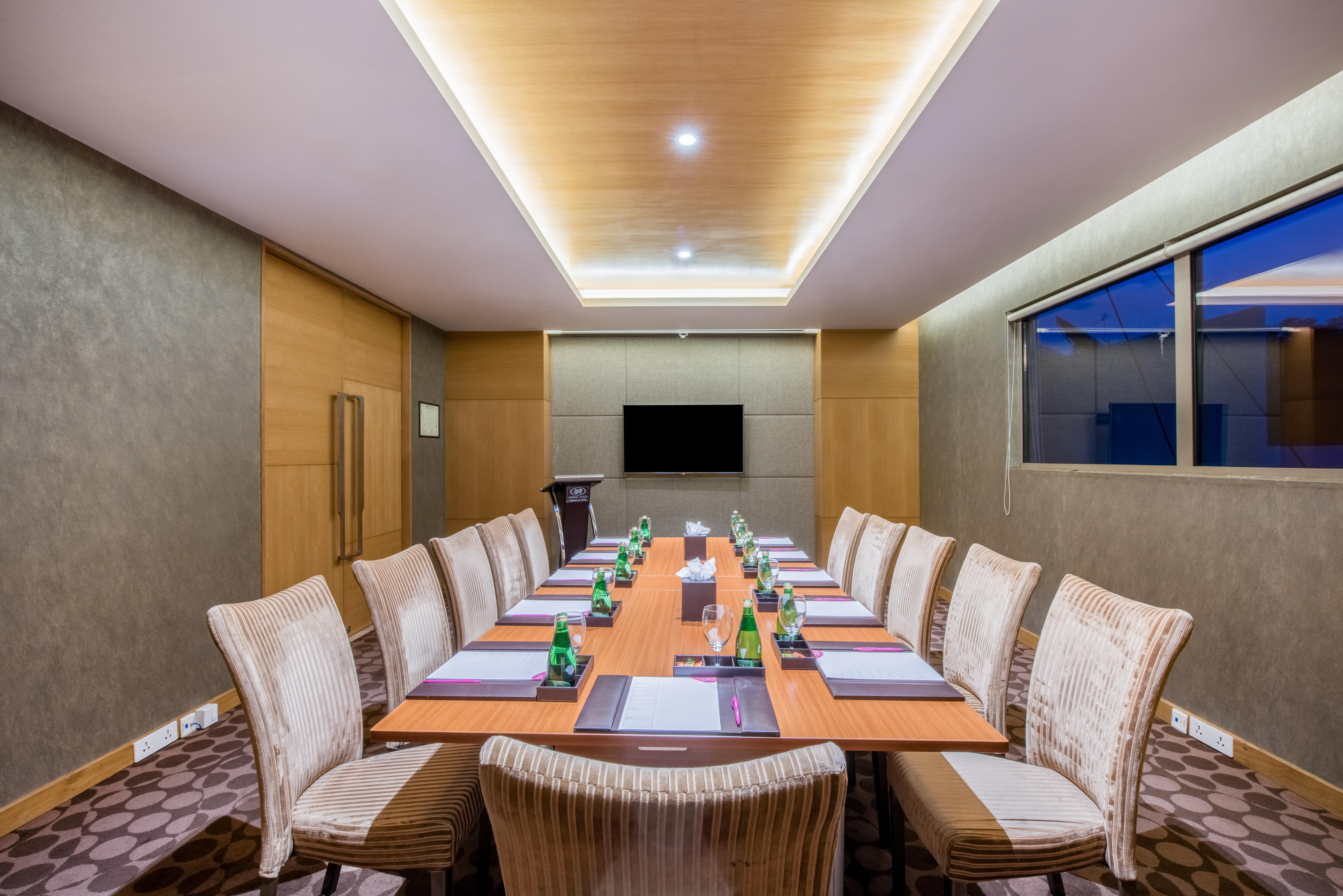 Crowne Plaza Ahmedabad City Centre By Ihg מראה חיצוני תמונה